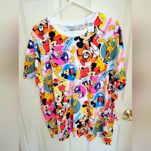 NWT Disney- Mickey & Friends T-shirt Size 1X